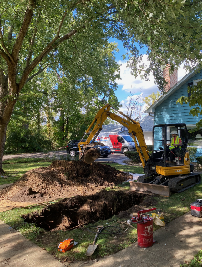Dig in front of a house (3)